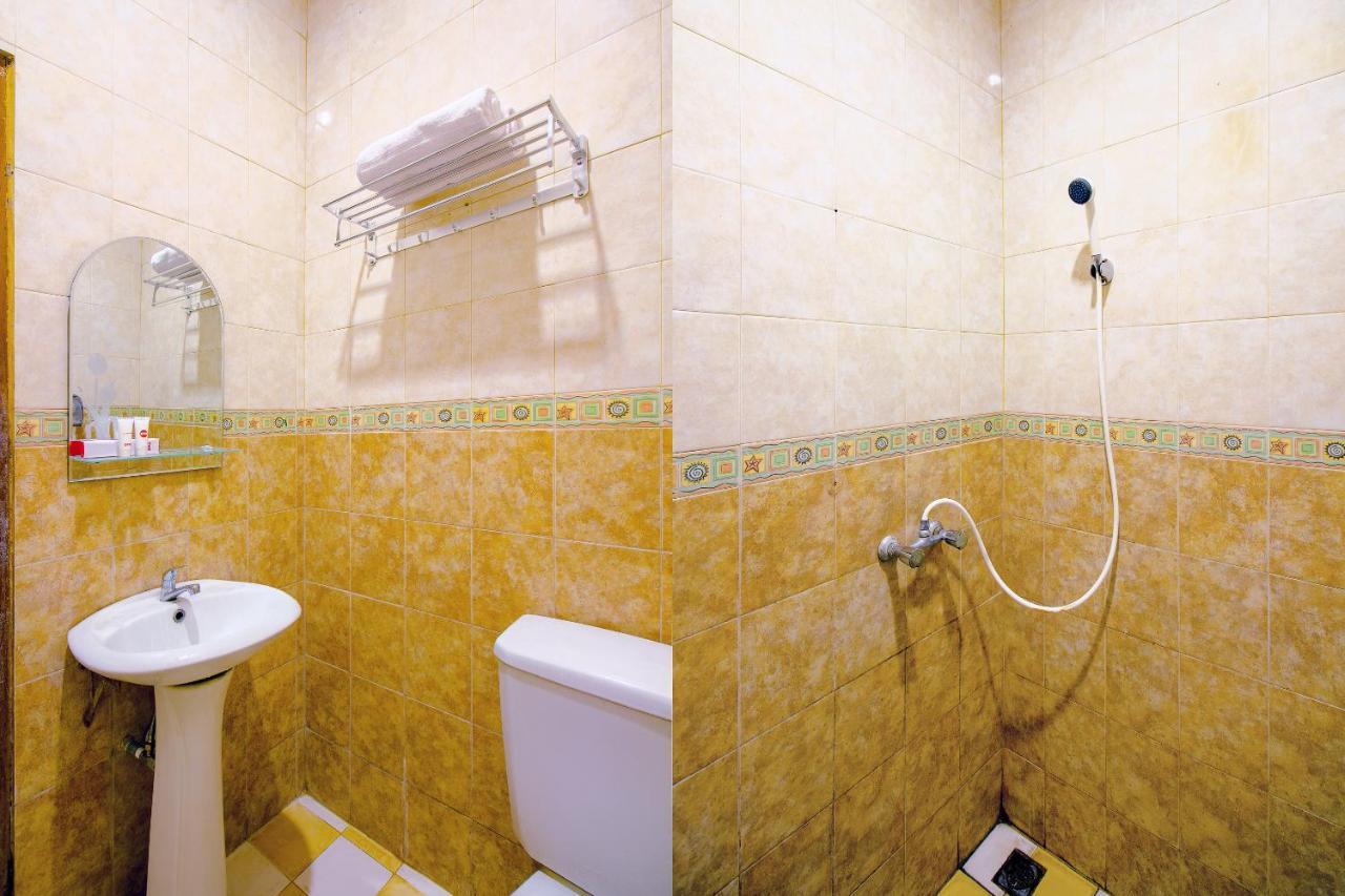 Oyo 1770 Hotel Mawar Saron 2 Kejayan Экстерьер фото