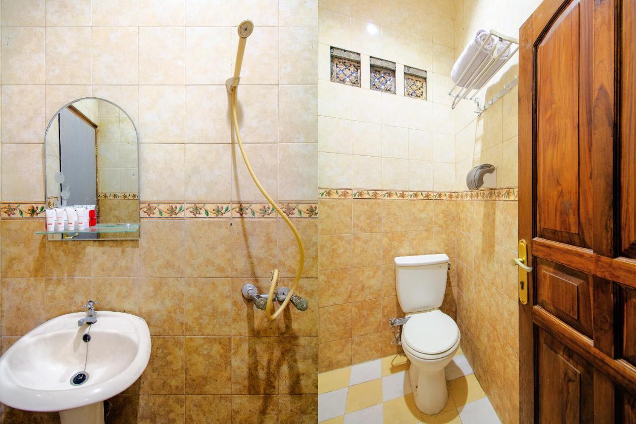 Oyo 1770 Hotel Mawar Saron 2 Kejayan Экстерьер фото