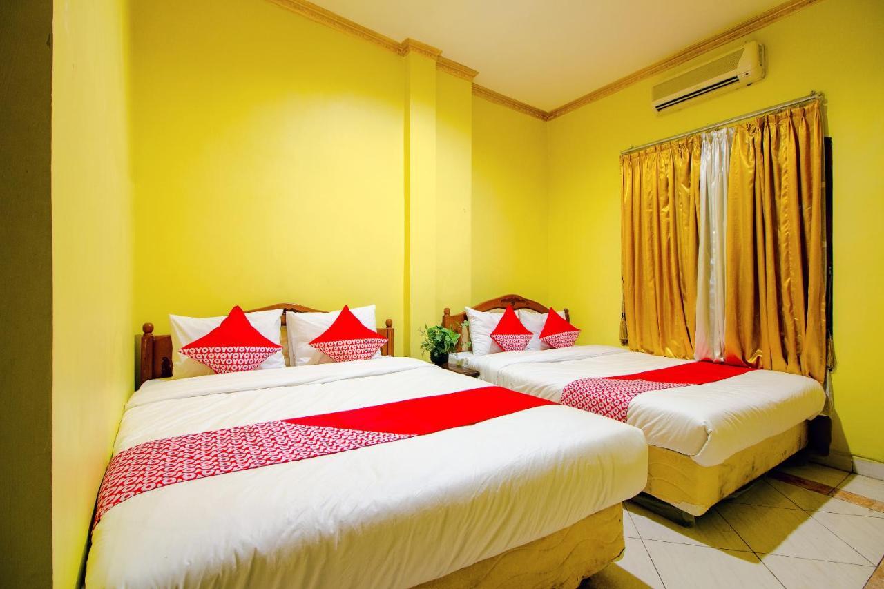 Oyo 1770 Hotel Mawar Saron 2 Kejayan Экстерьер фото