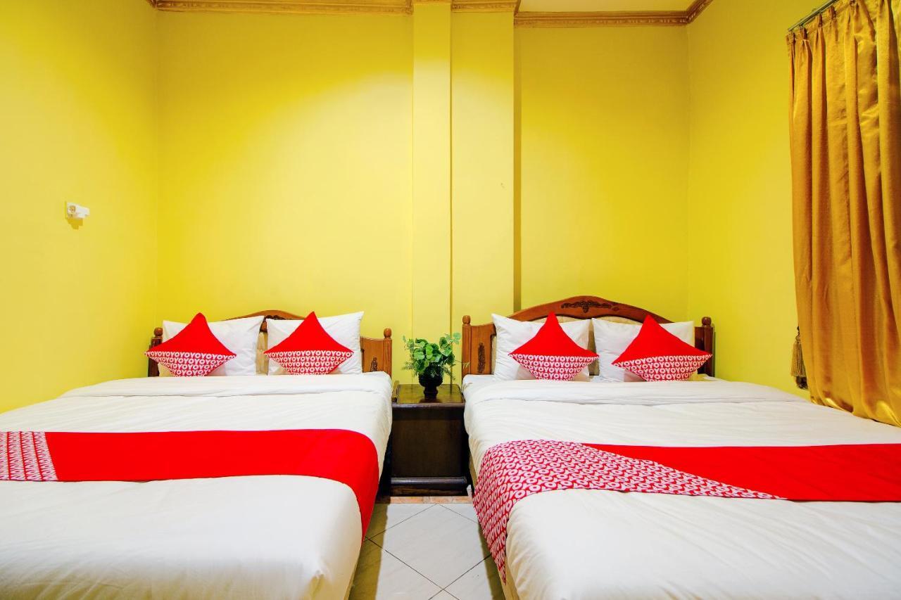 Oyo 1770 Hotel Mawar Saron 2 Kejayan Экстерьер фото